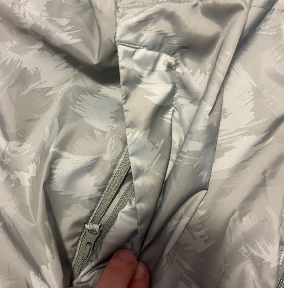 Columbia green camo long sleeve hooded windbreaker jacket NWT - Picture 7 of 9